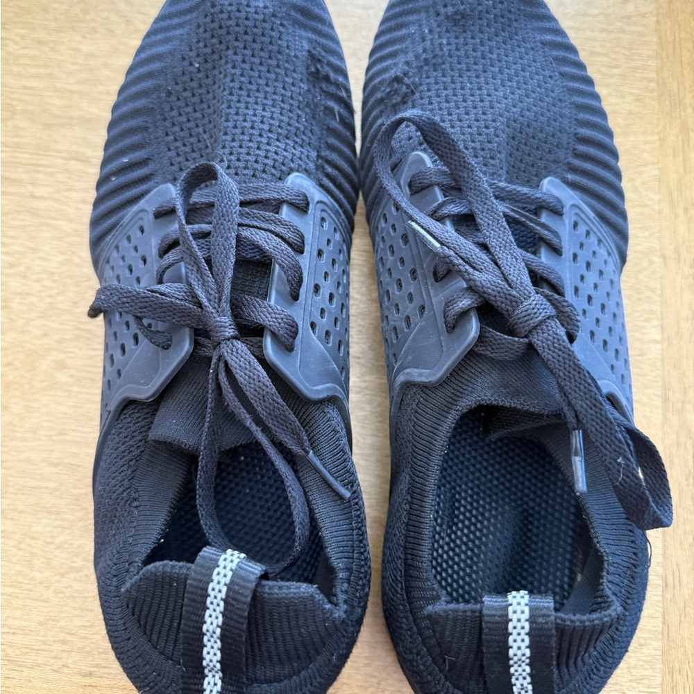 Men’s WHITIN barefoot running shoes trainers size 11